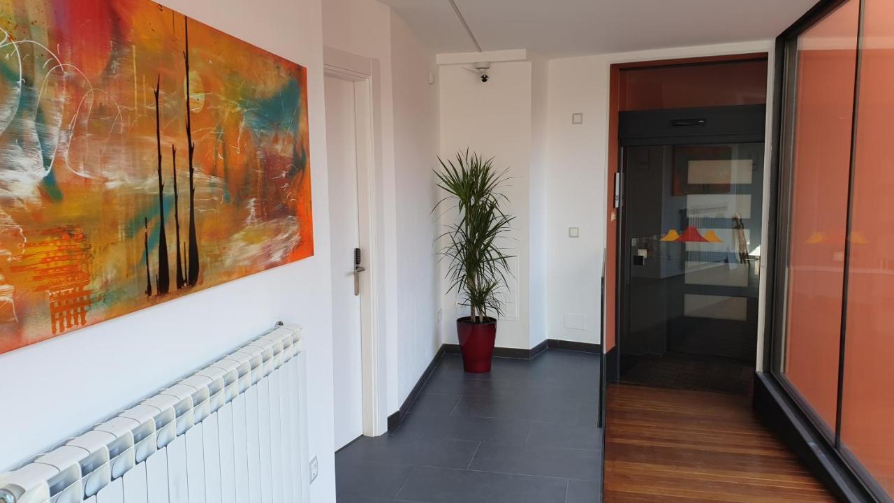 Apartaments Y Habitacions Entre Volcans 올로 외부 사진