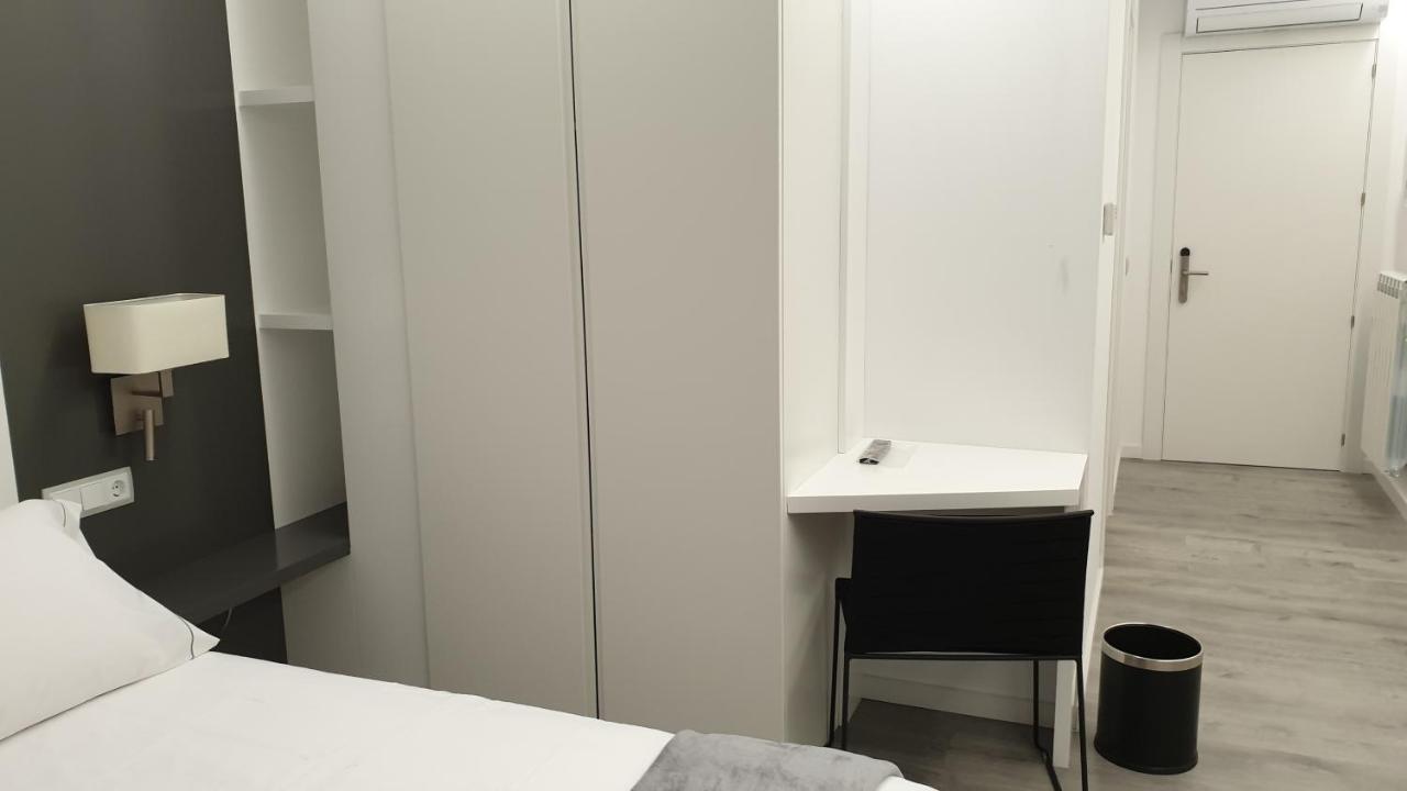 Apartaments Y Habitacions Entre Volcans 올로 외부 사진