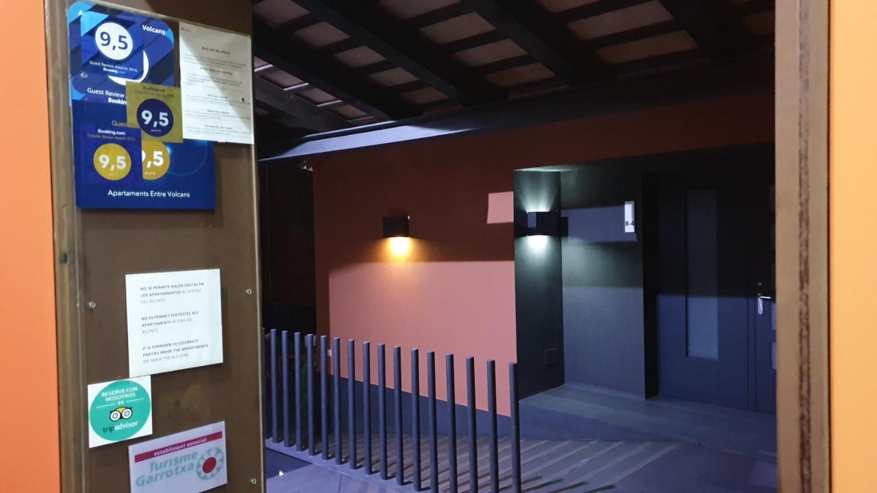Apartaments Y Habitacions Entre Volcans 올로 외부 사진