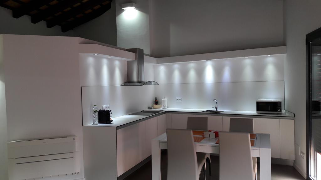 Apartaments Y Habitacions Entre Volcans 올로 외부 사진