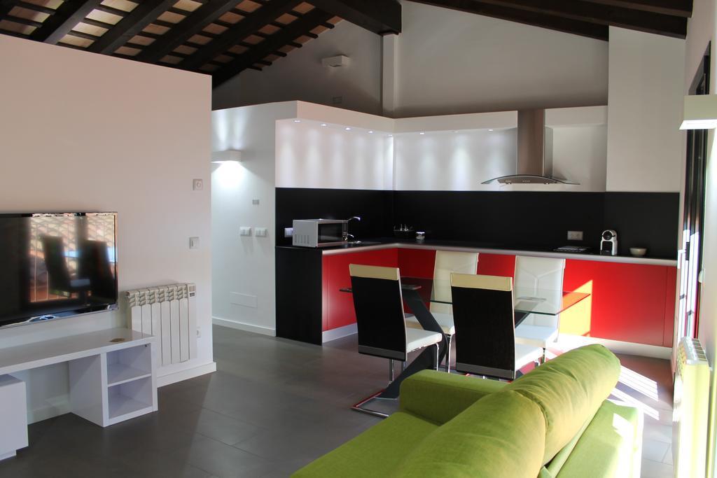 Apartaments Y Habitacions Entre Volcans 올로 외부 사진